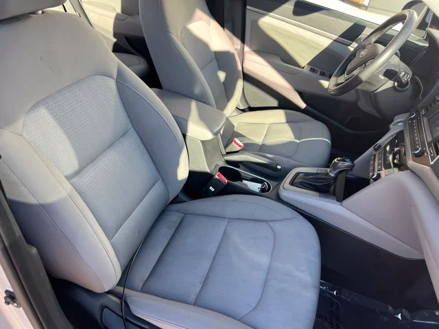 Used 2018 Silver Hyundai Value Edition image 25