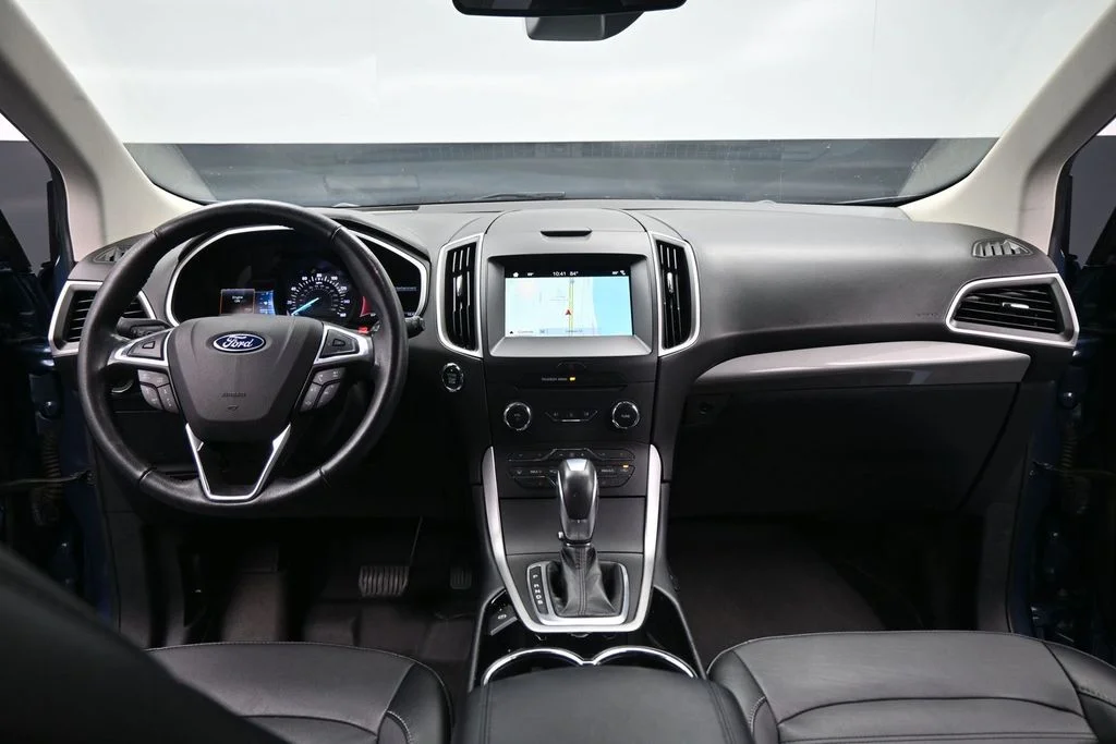 Certified Used 2018 Blue Ford SEL image 22