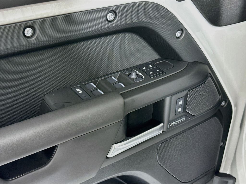 New 2026 Borasco Grey Land Rover X-Dynamic SE image 24