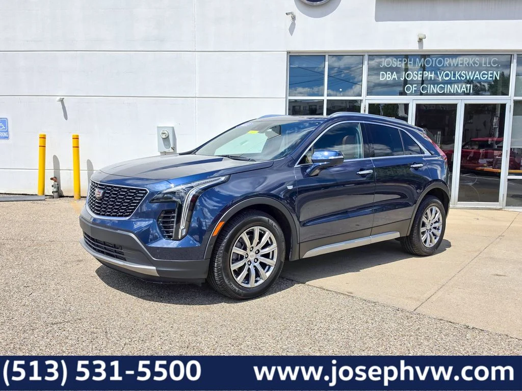 2022 Cadillac XT4 Premium Luxury AWD's photo