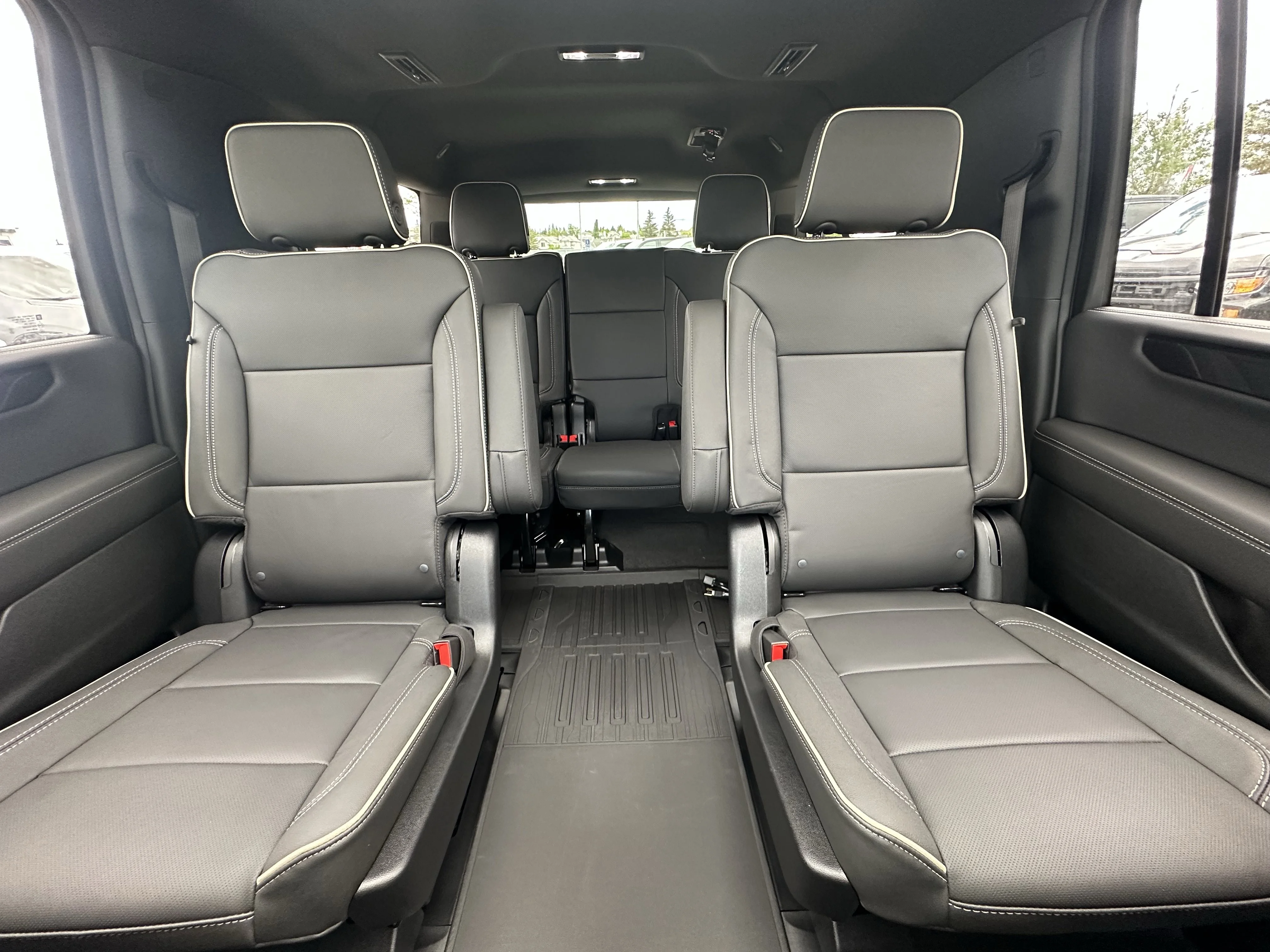 New 2026 Onyx Black GMC Elevation image 20