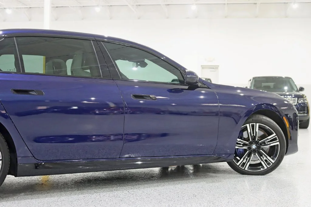 Used 2023 Blue BMW 760i xDrive image 11