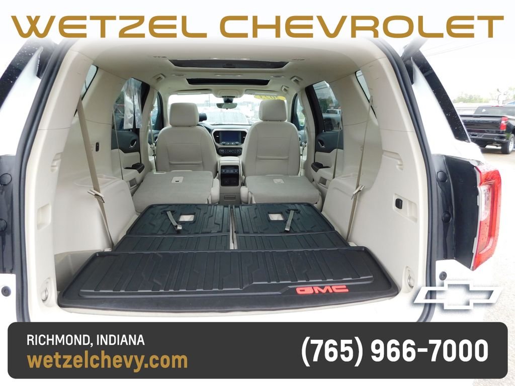 Used 2023 White GMC Denali image 28