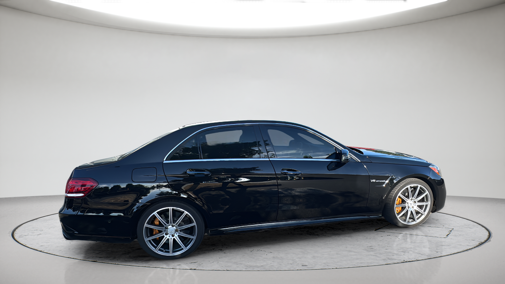 Used 2014  Mercedes-Benz E 63 S AMG® image 4