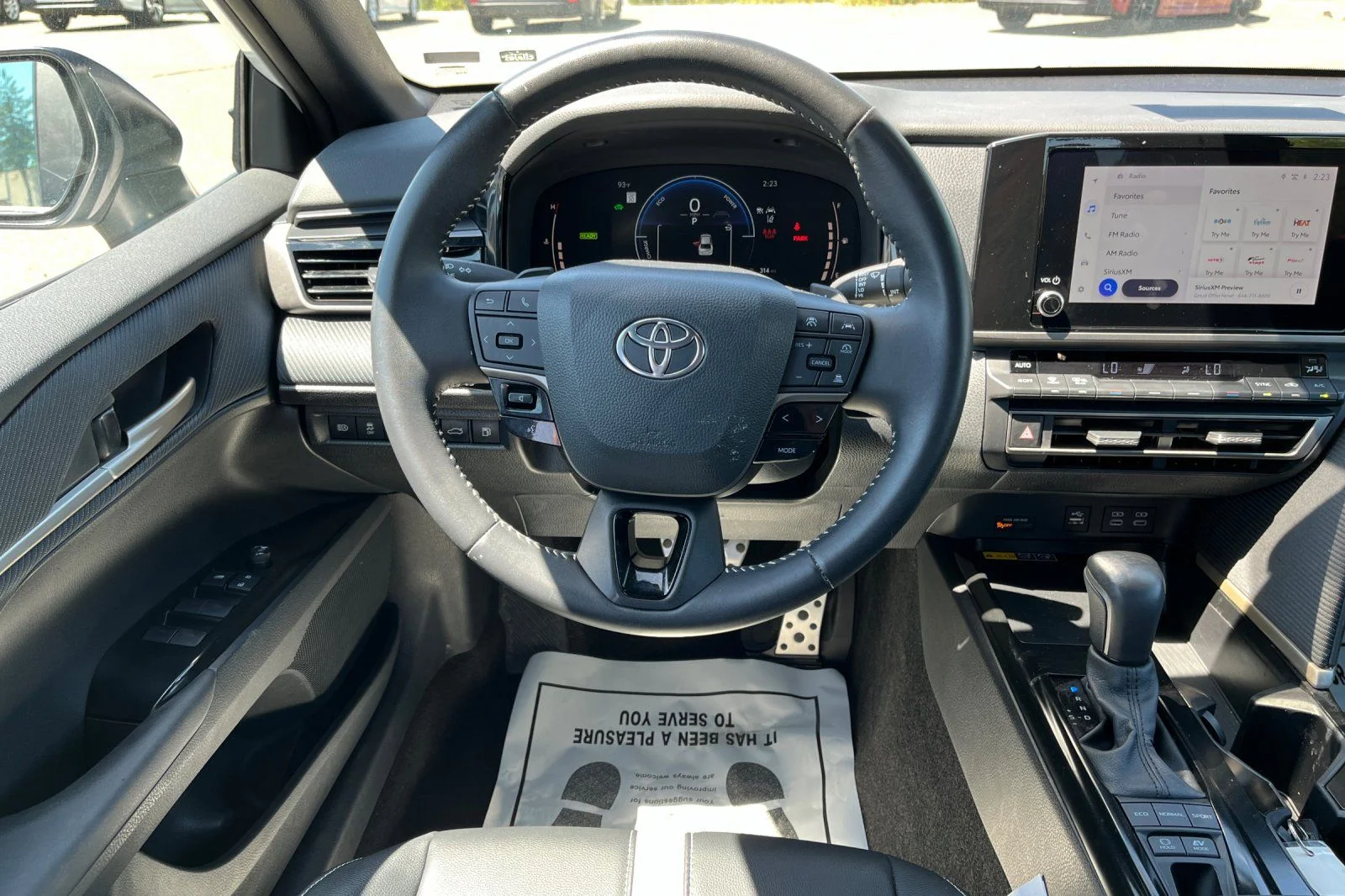 2025 Toyota Camry LE - Photo 20