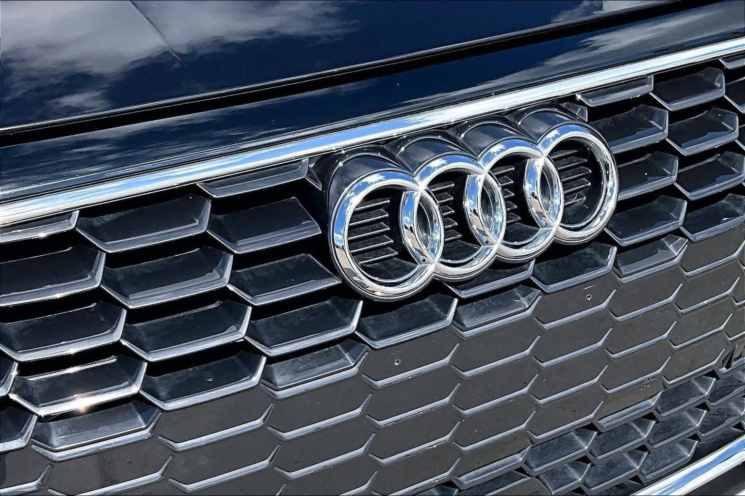 Used 2023 Brilliant Black Audi Premium image 30