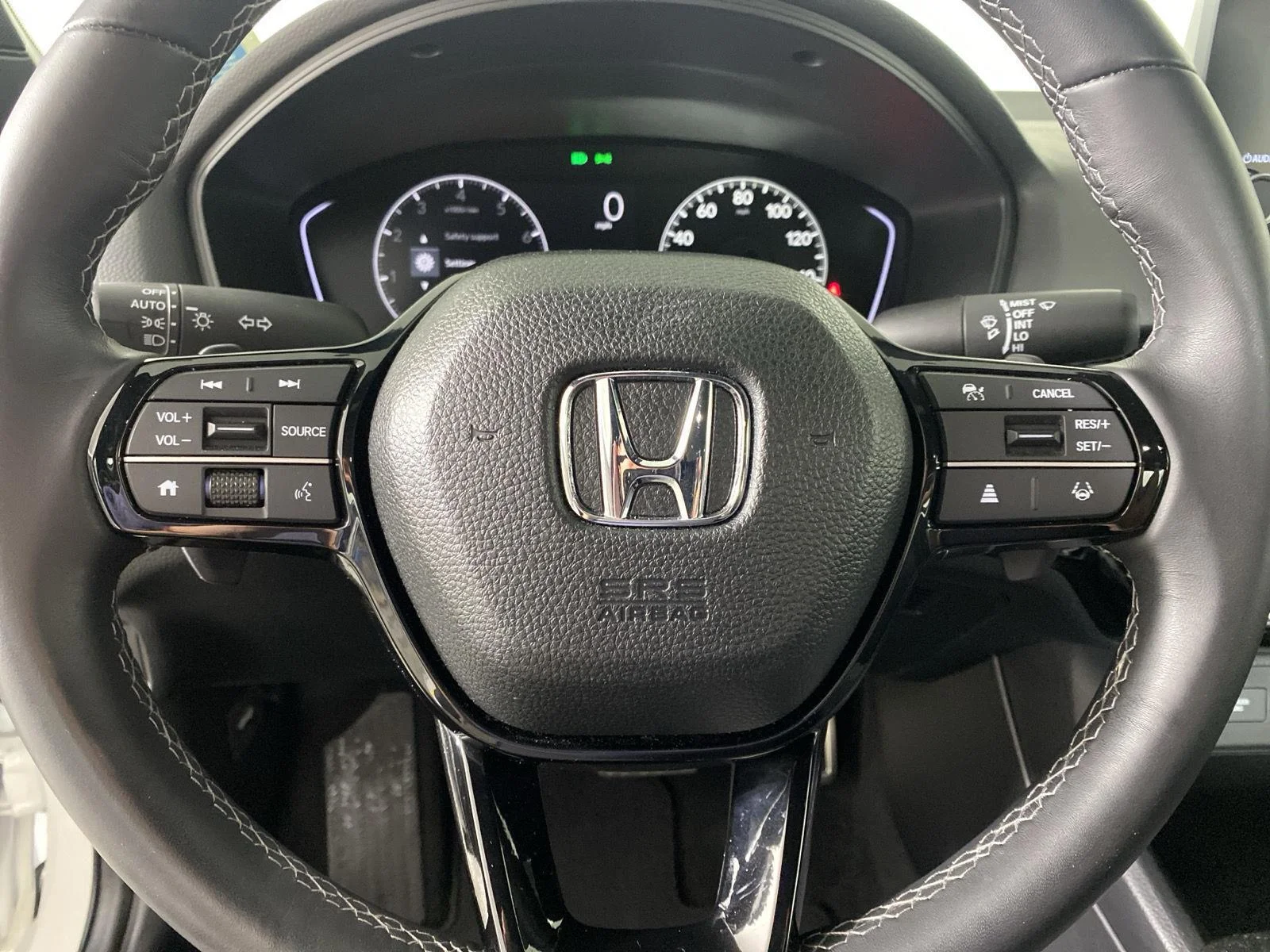 Used 2024 Platinum White Pearl Honda Sport image 12