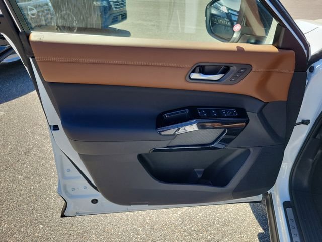 New 2026 Nissan Pathfinder Platinum