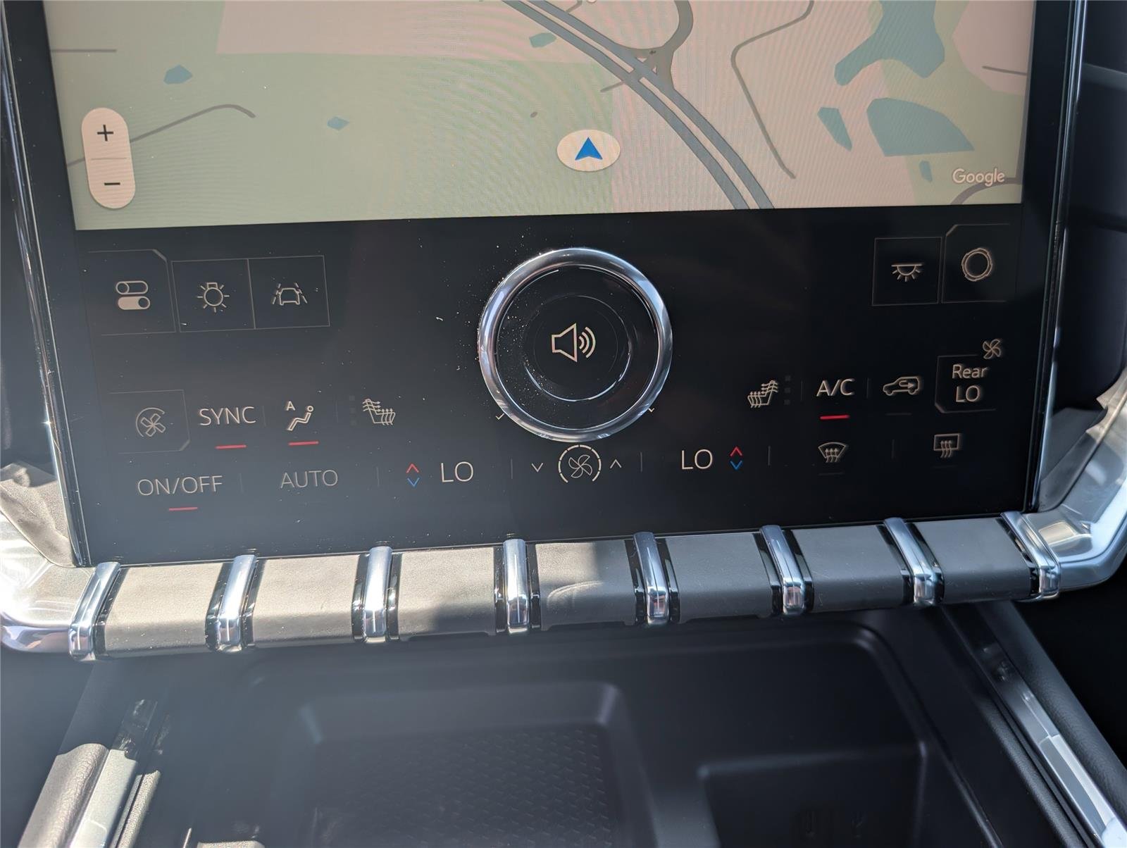 2025 GMC Acadia Elevation - Photo 17