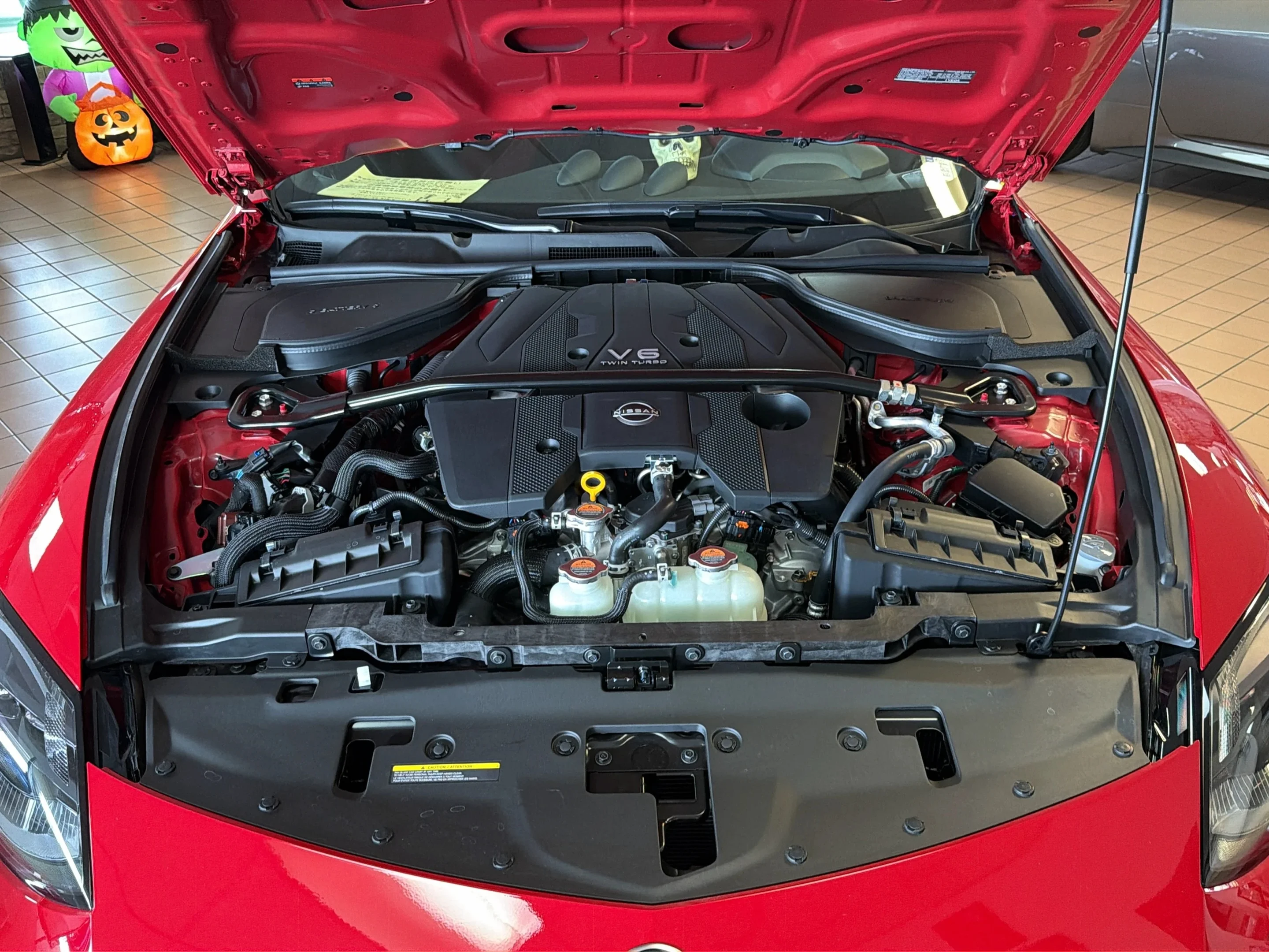 New 2027 Solid Red/Super Black Nissan NISMO image 7