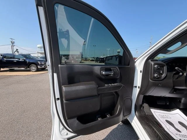 Used 2023 White GMC Pro image 13