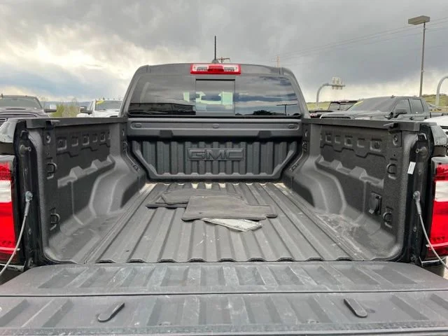 Used 2023 Onyx Black GMC Elevation image 23