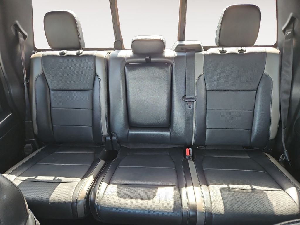Used 2018 White Ford Raptor image 13