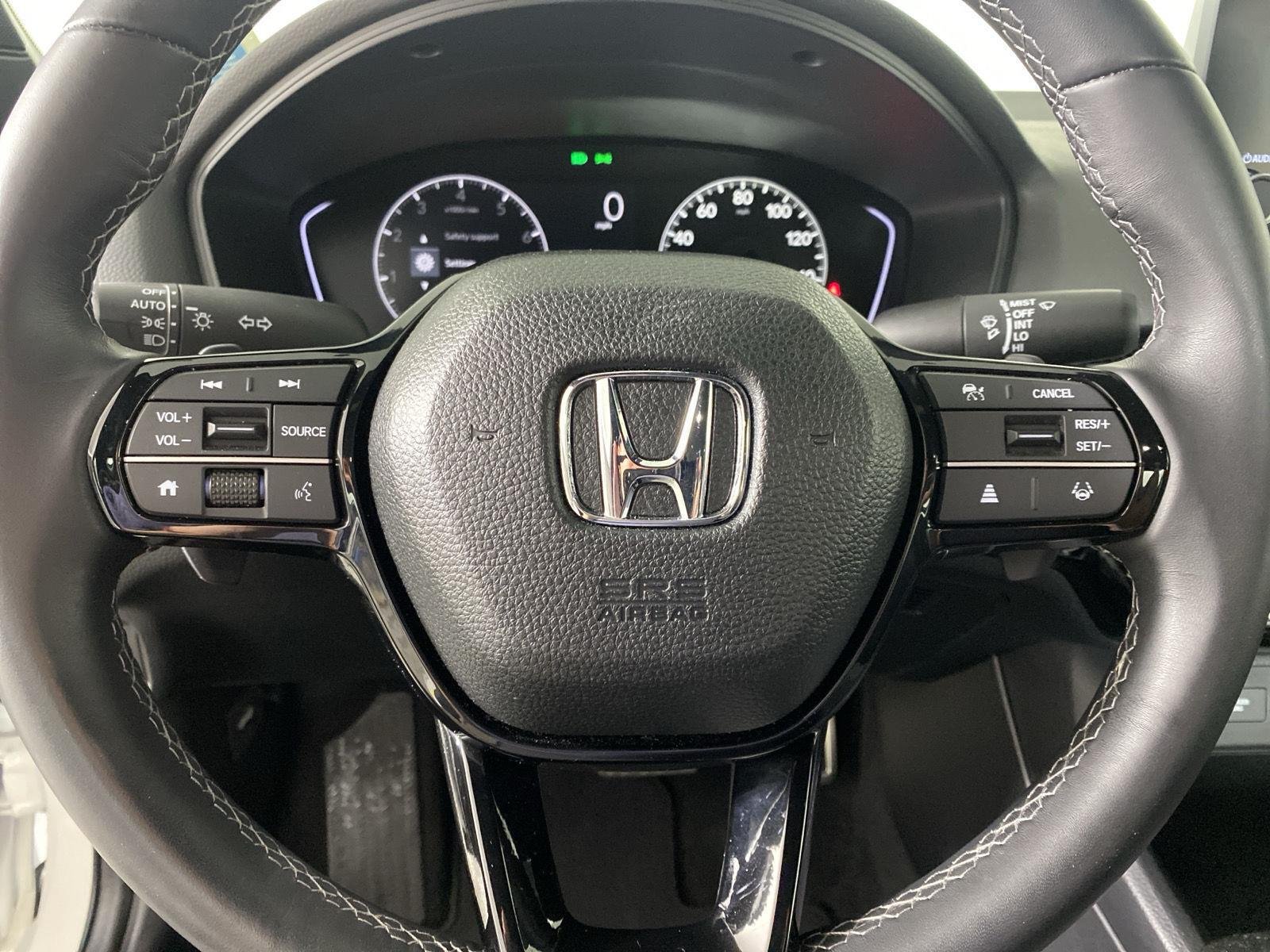 Used 2024 Platinum White Pearl Honda Sport image 12
