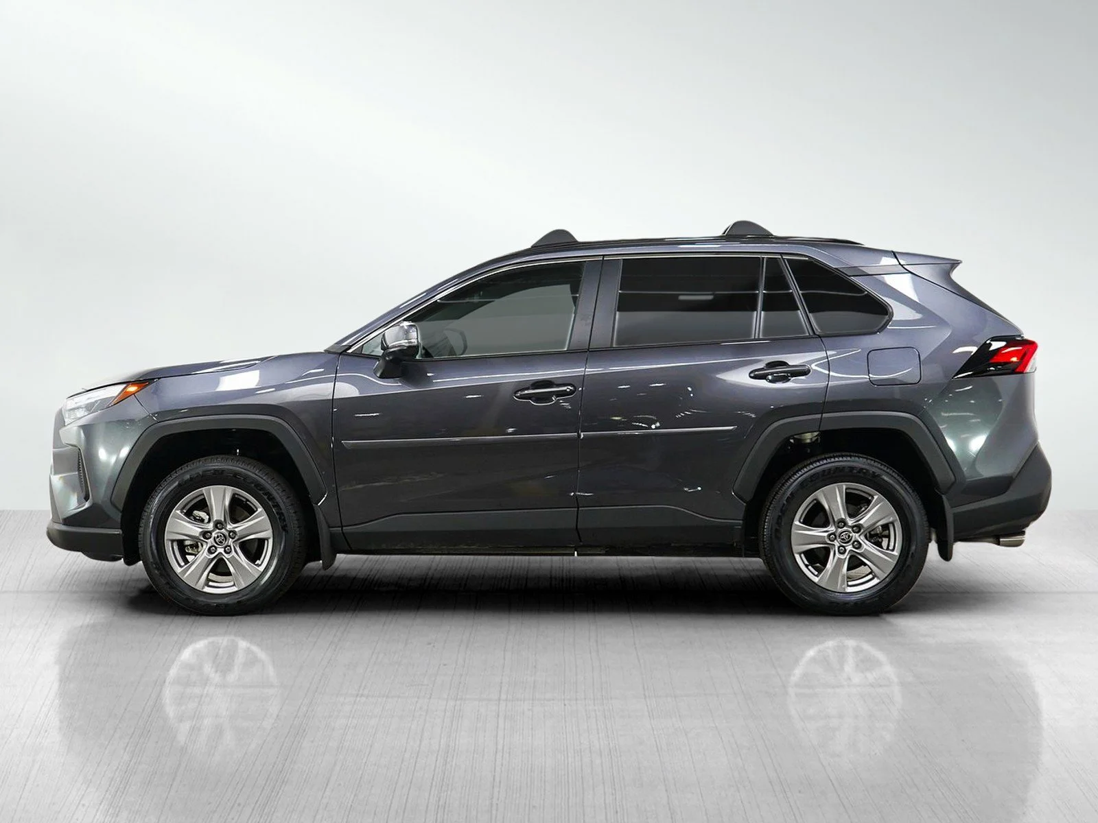 Used 2025 Toyota RAV4 XLE with VIN 2T3P1RFV9SC502993 for sale in Burnsville, Minnesota