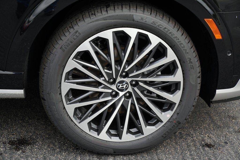 New 2026 Abyss Black Hyundai Calligraphy image 7
