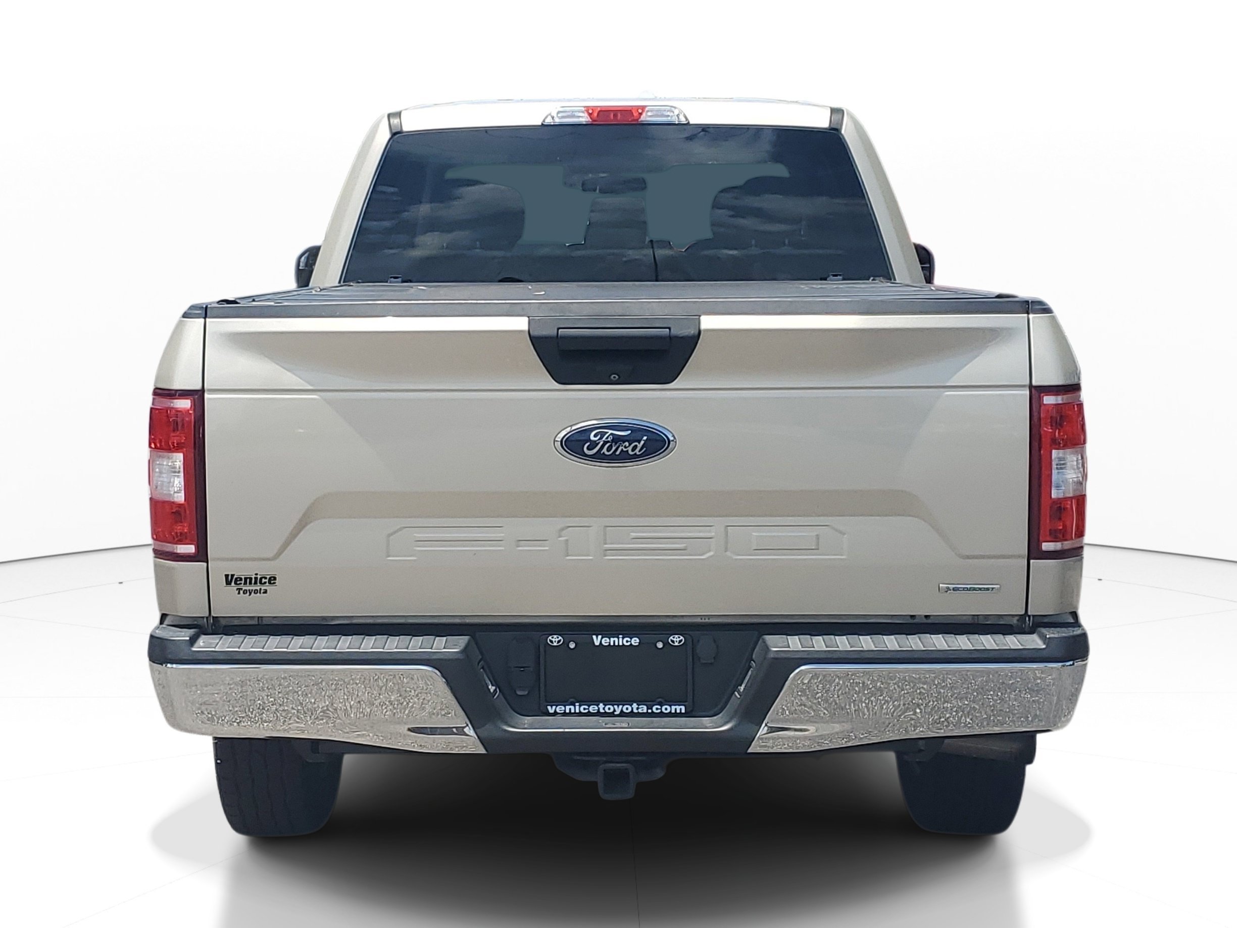 Used 2018 White Gold Ford XLT image 4