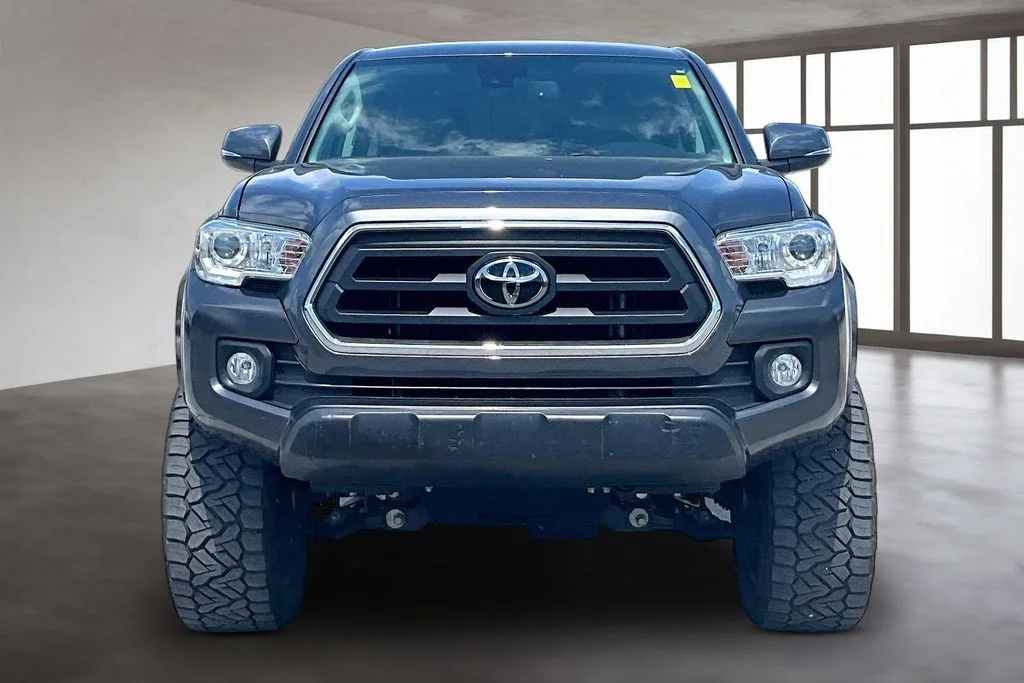 Used 2022 Gray Toyota SR5 image 2