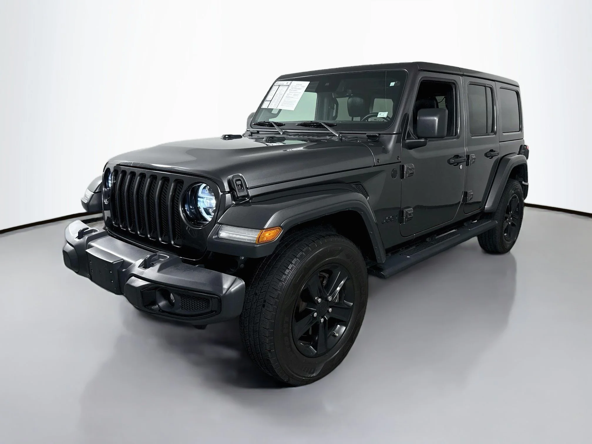 Used 2020 Granite Crystal Metallic Clearcoat Jeep Sahara Altitude image 3