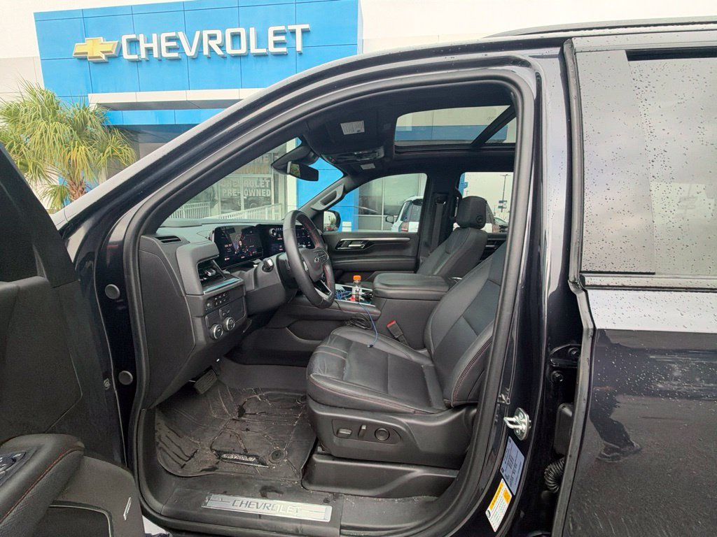 Used 2025 Gray Chevrolet RST image 13