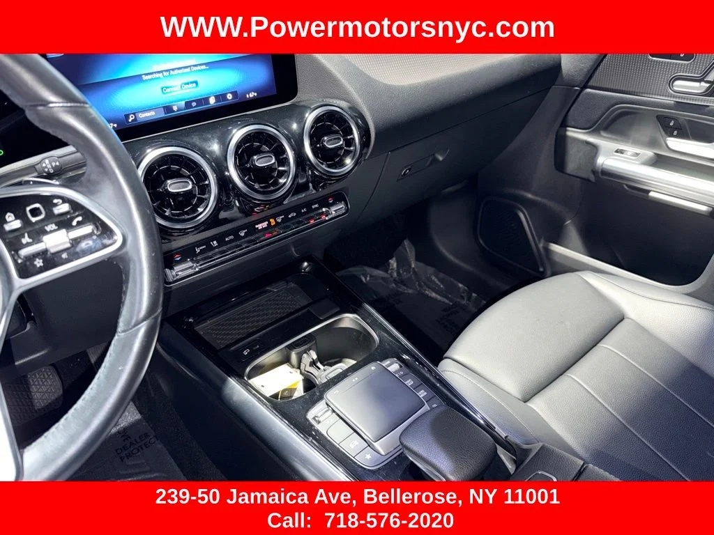 Used 2021 Black Mercedes-Benz GLA 250 image 18