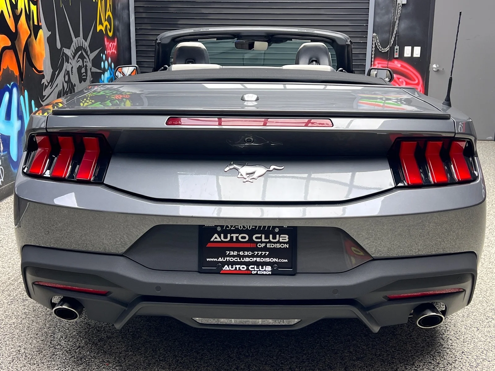 Used 2024 Carbonized Gray (m7) Ford EcoBoost Premium image 5
