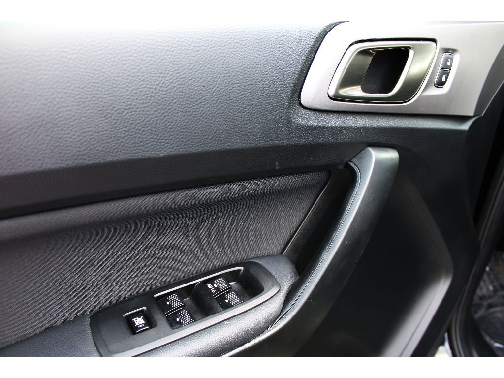 Used 2023 Shadow Ford XLT image 4