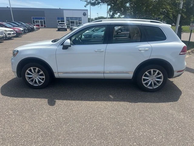 Used 2016 White Volkswagen VR6 FSI image 6