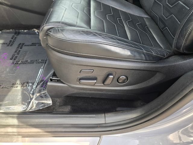 Used 2020 Silver Kia SX image 12