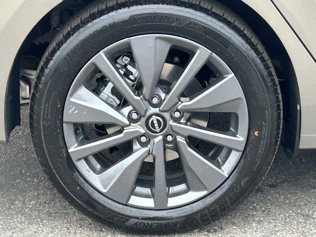 New 2026 IMPERIAL BRONZE Nissan SL image 10