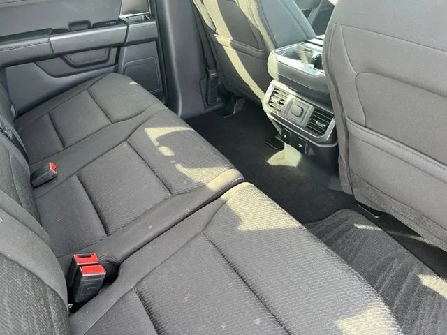 Used 2024 Gray Ford XLT image 23