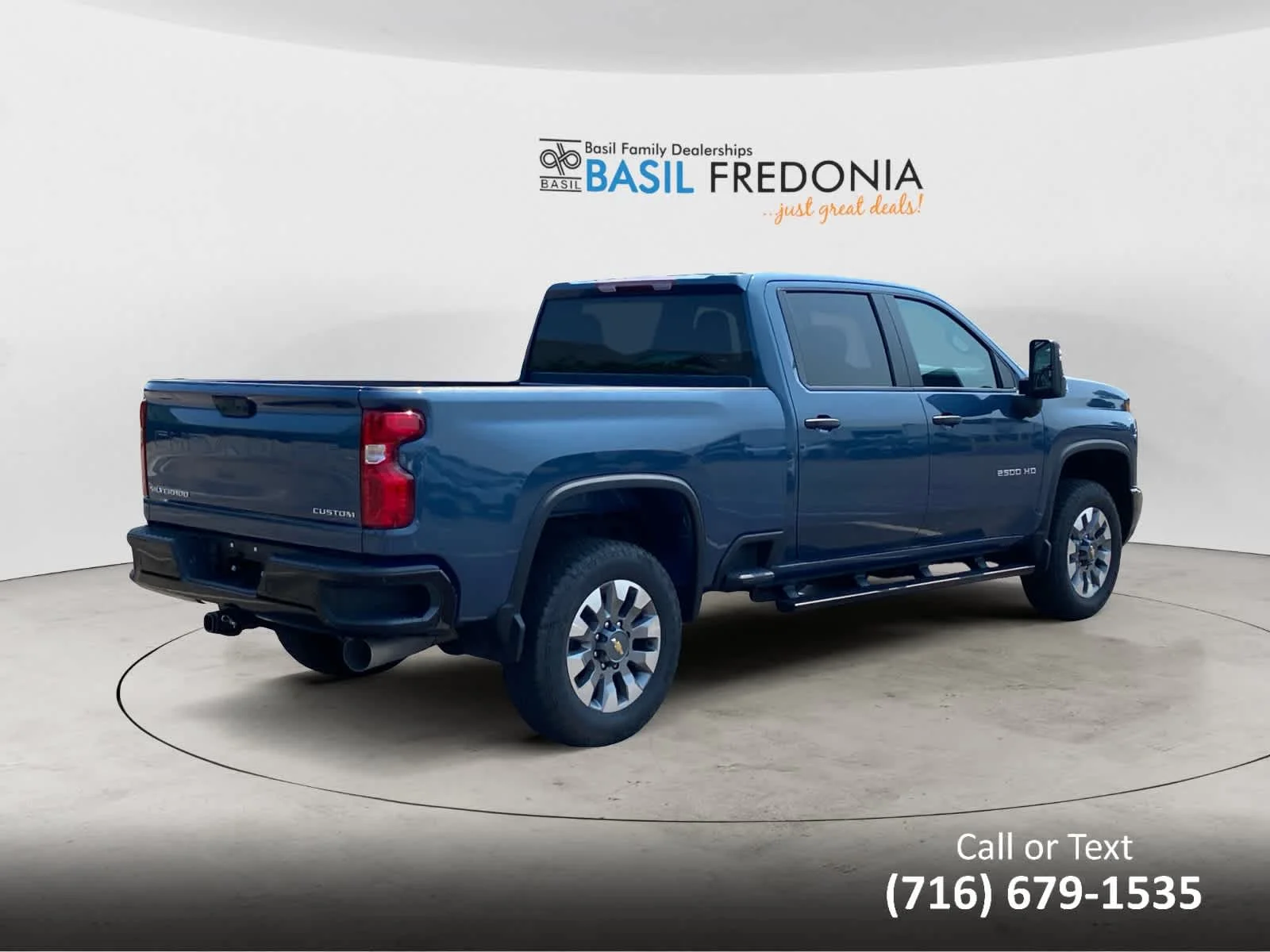 Used 2026 Lakeshore Blue Metallic Chevrolet Custom image 9