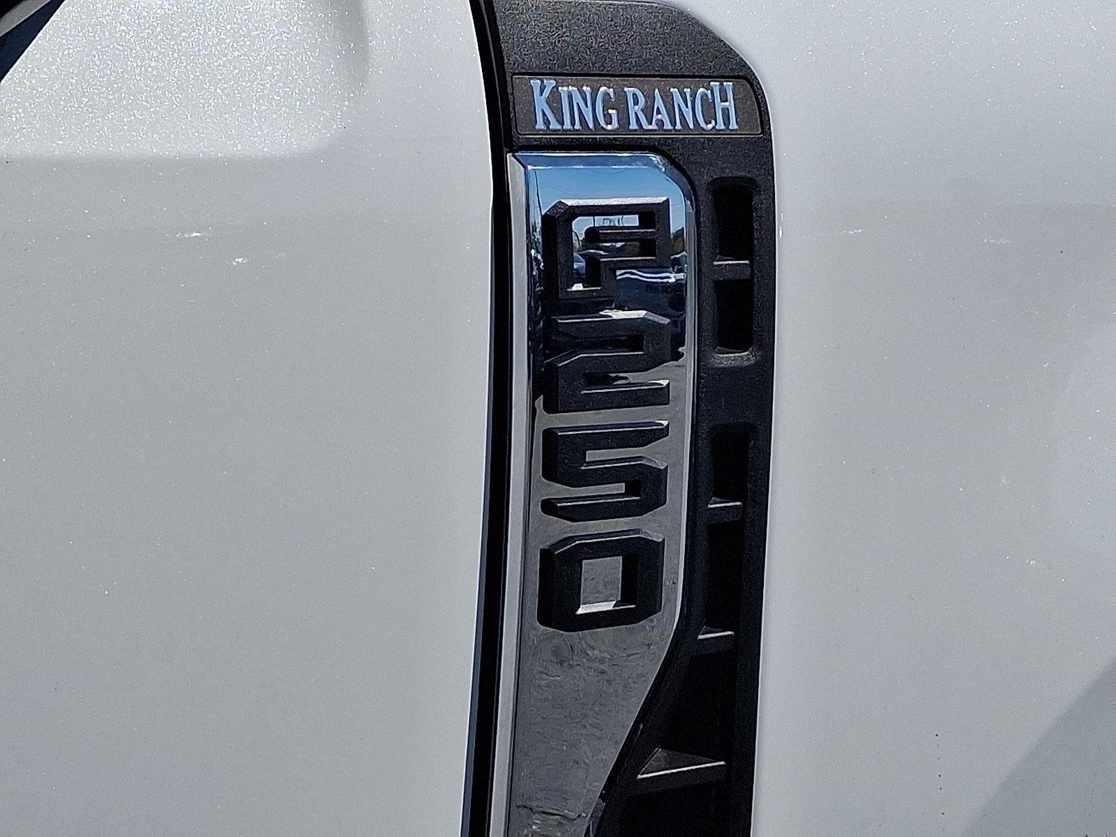 New 2026 Star White Metallic Tri-Coat Ford F-250® King Ranch® image 21