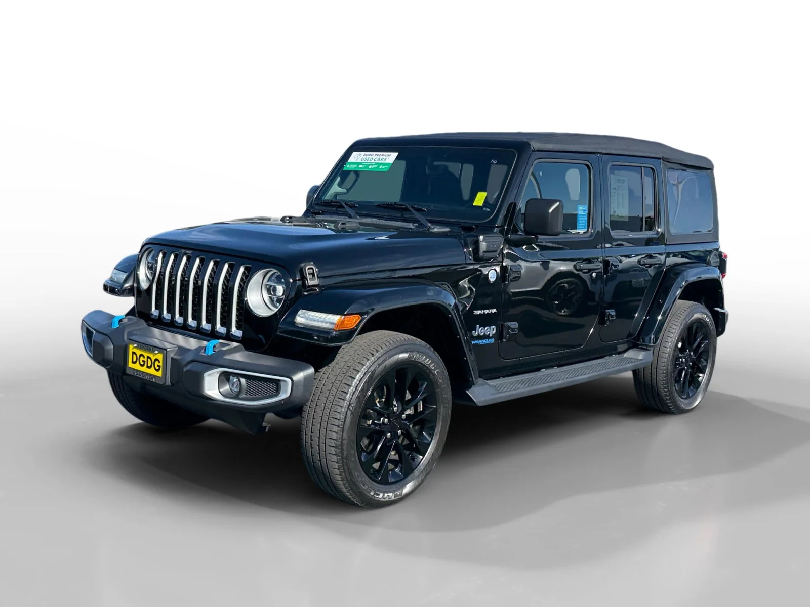 2022 Jeep Wrangler Sahara 4XE's photo