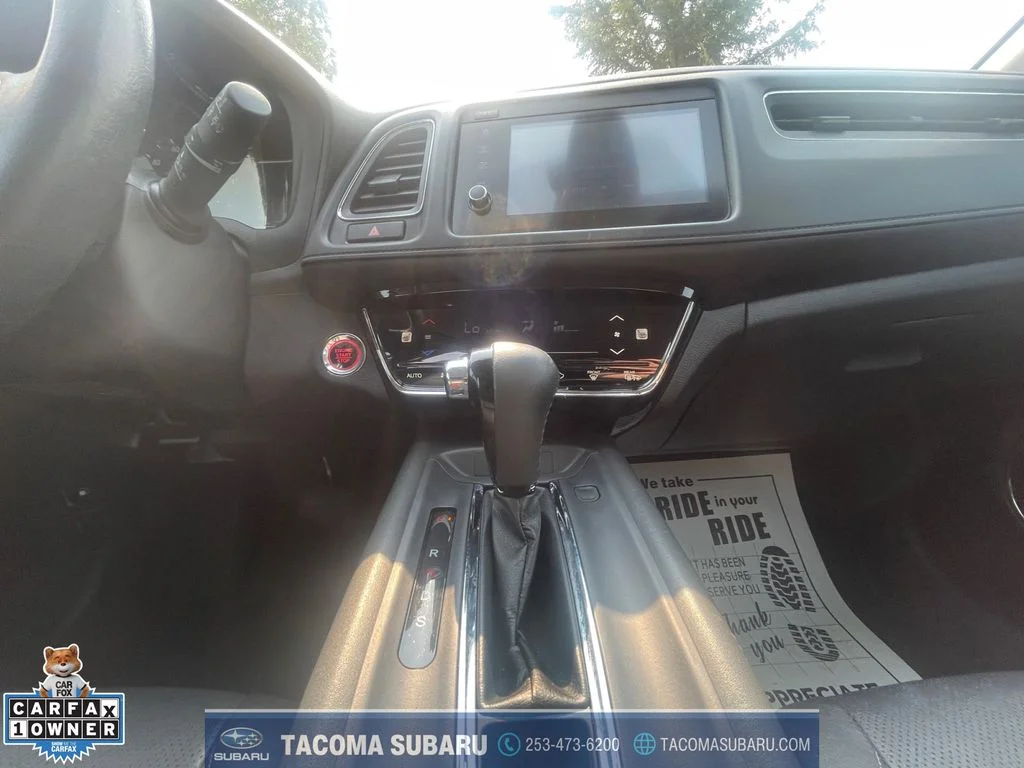 Used 2021 White Honda EX-L image 15