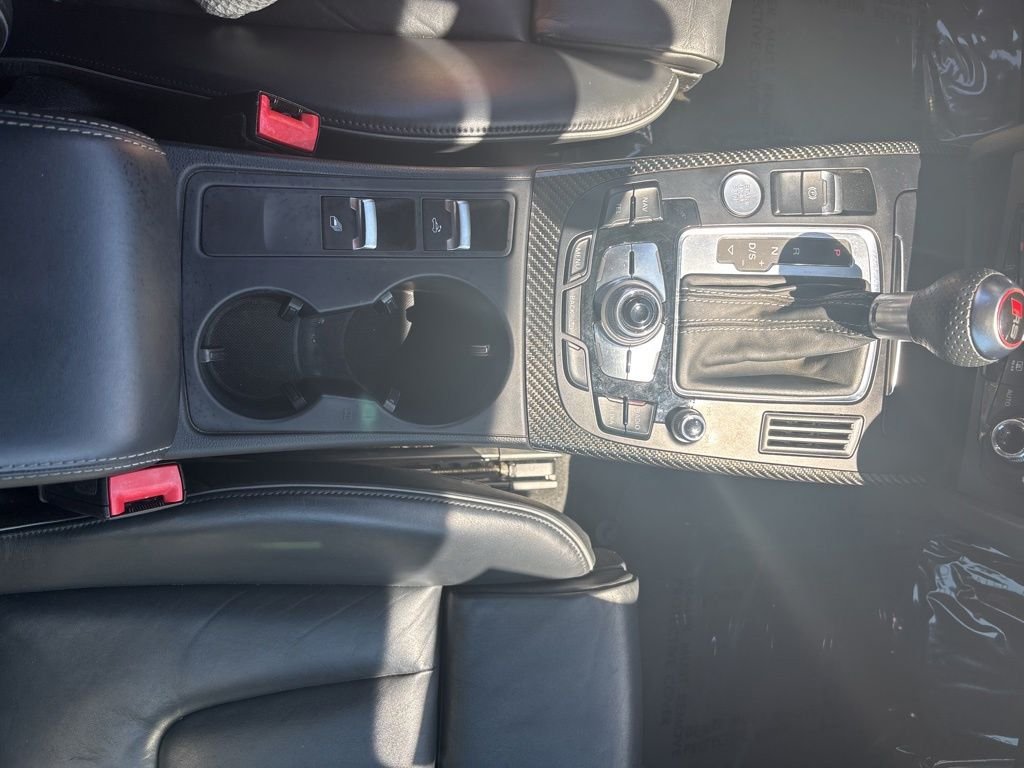 Used 2015 Ibis White Audi 4.2 image 19