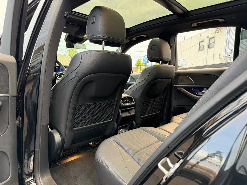 Used 2025 Black Mercedes-Benz GLE 350 image 18