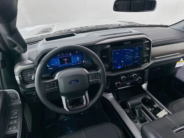 New 2026 Star White Metallic Tri-Coat Ford Platinum image 24