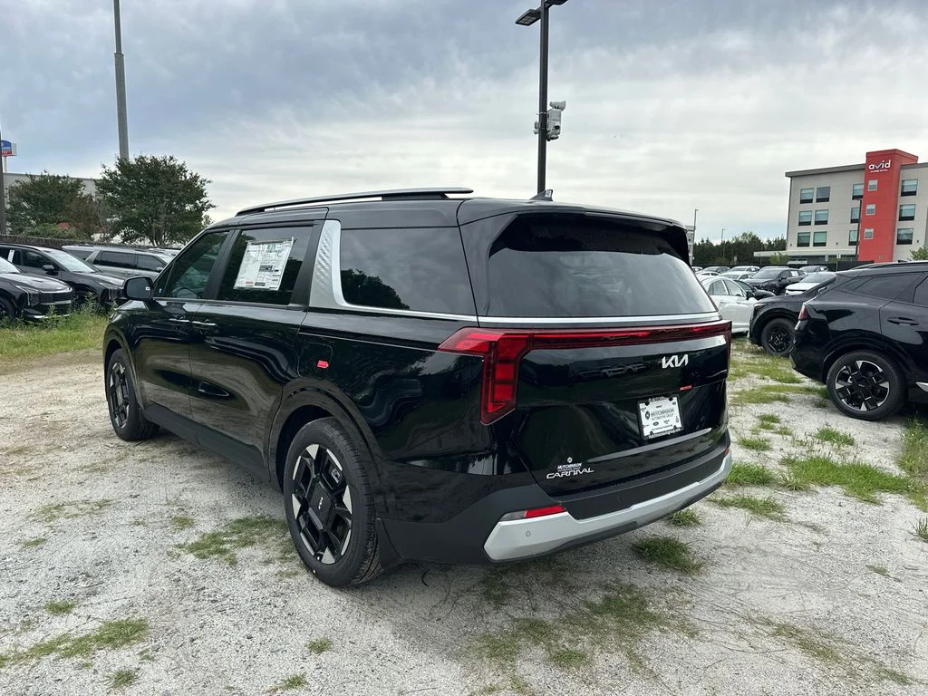 New 2026 Black Kia EX image 5