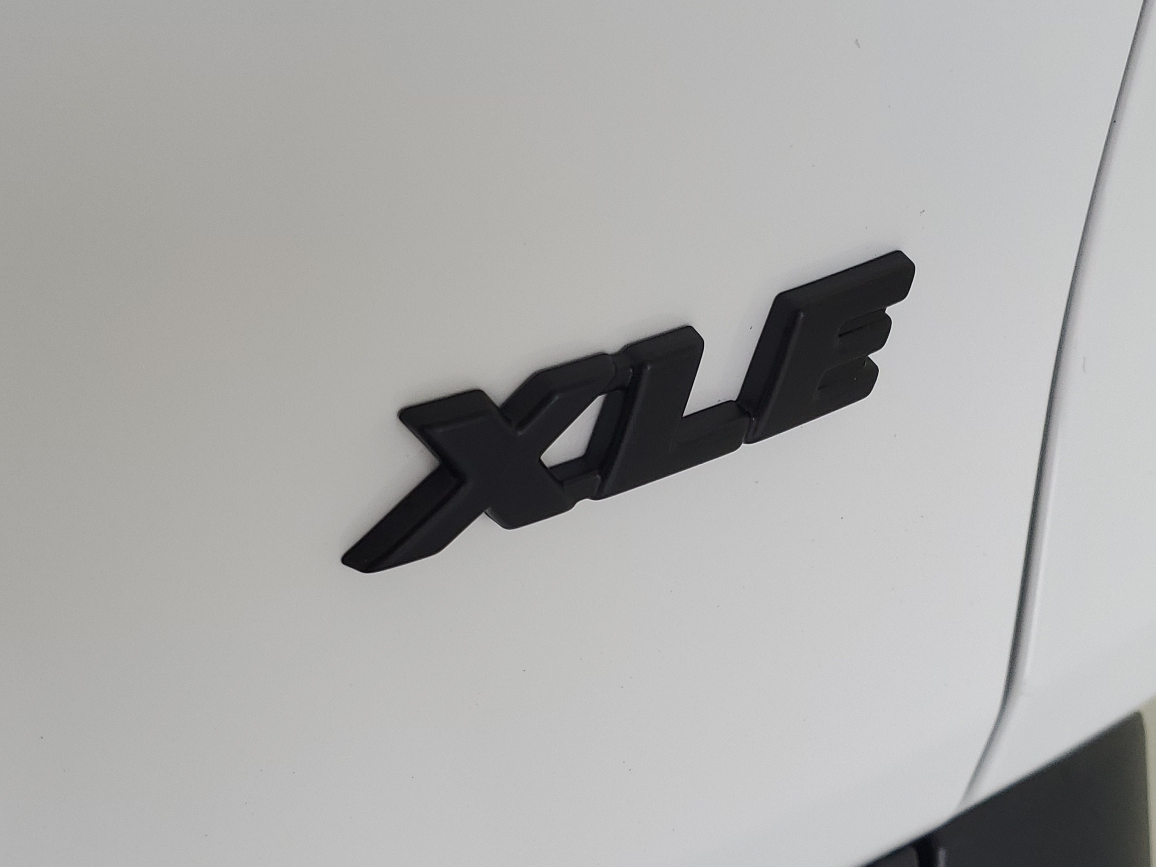Used 2024 Ice Cap Toyota XLE image 10