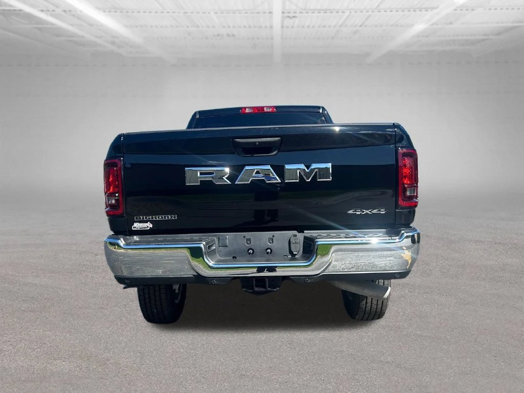 New 2025 Diamond Black Crystal Pearl-Coat Exterior Paint RAM Big Horn image 7