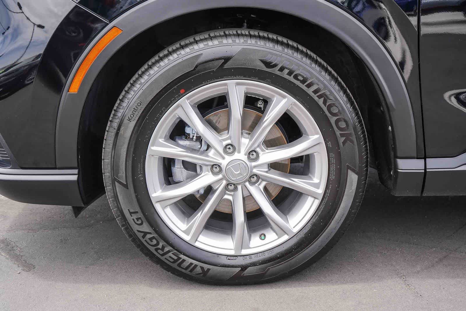 Used 2025 Crystal Black Pearl Honda EX image 11