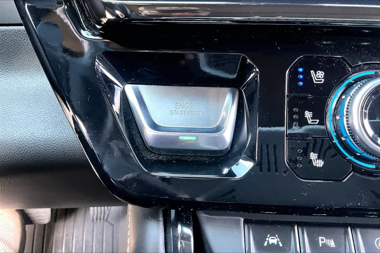 Used 2024 Summit White GMC AT4X image 69