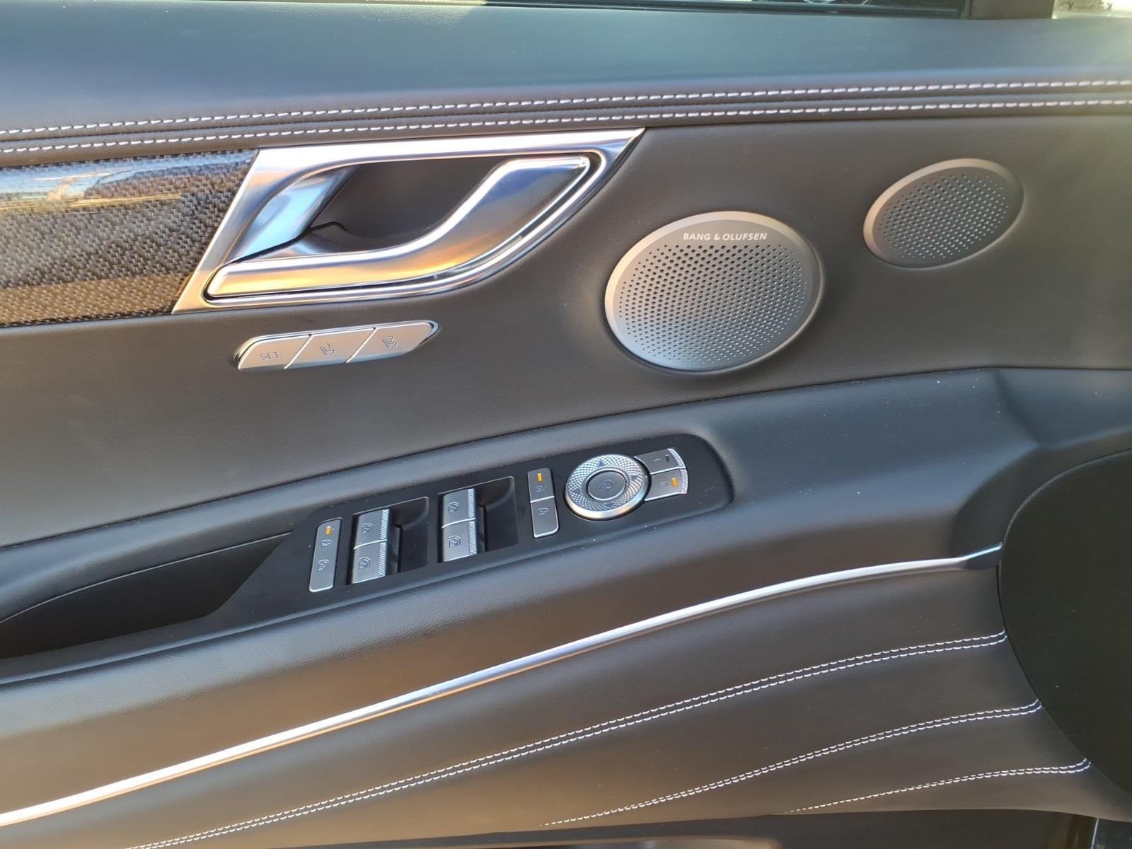 2025 GENESIS GV80 Coupe E-SC - Photo 18