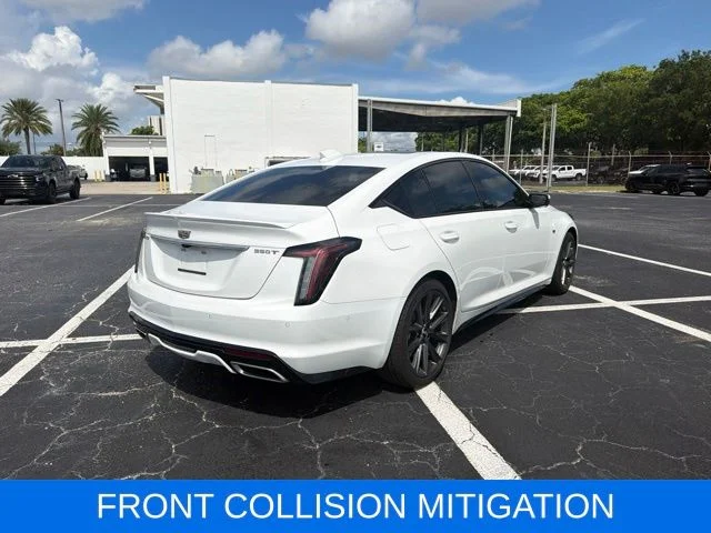 Used 2025 White Cadillac Sport image 7