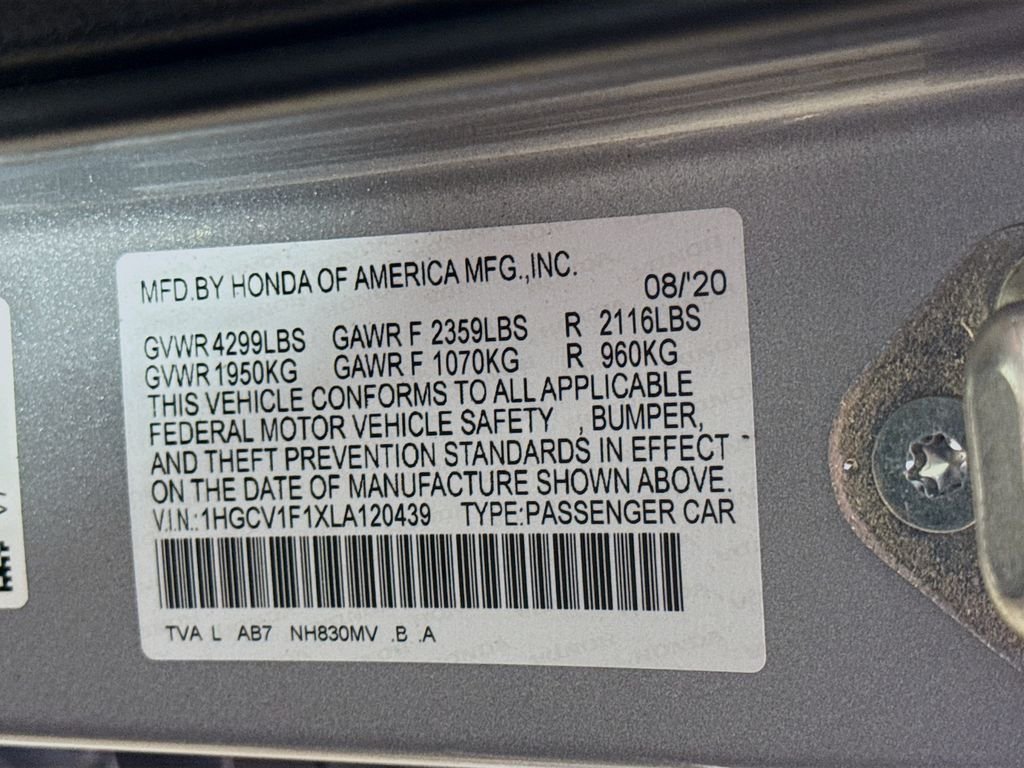 Used 2020 Lunar Silver Metallic Honda LX image 29