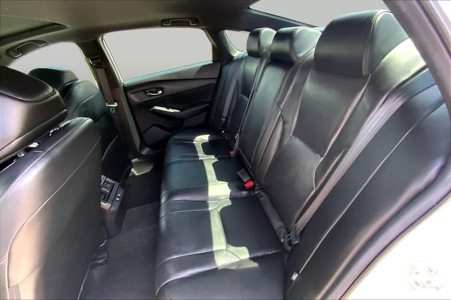 Used 2025 Platinum White Pearl Honda Sport-L image 20