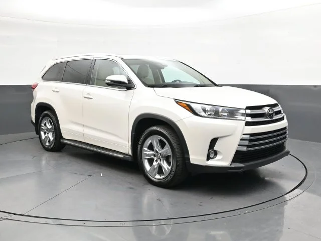 Used 2018 White Toyota Limited image 2
