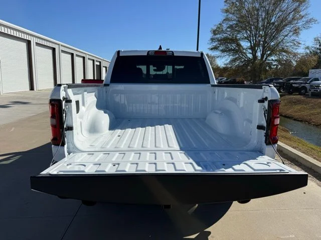 New 2026 Bright White Clear-Coat Exterior Paint RAM Big Horn/Lone Star image 11