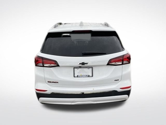 Used 2022 White Chevrolet Premier image 4